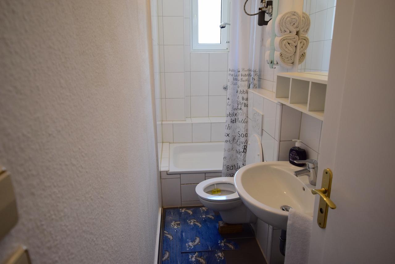 Apartment Ostendplatz Stuttgart Ngoại thất bức ảnh